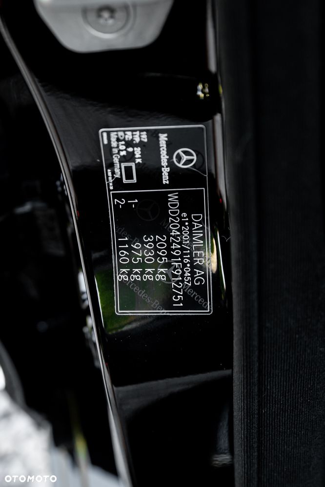 Mercedes-Benz Klasa C 180 BlueEFFICIENCY 7G-TRONIC Avantgarde - 23