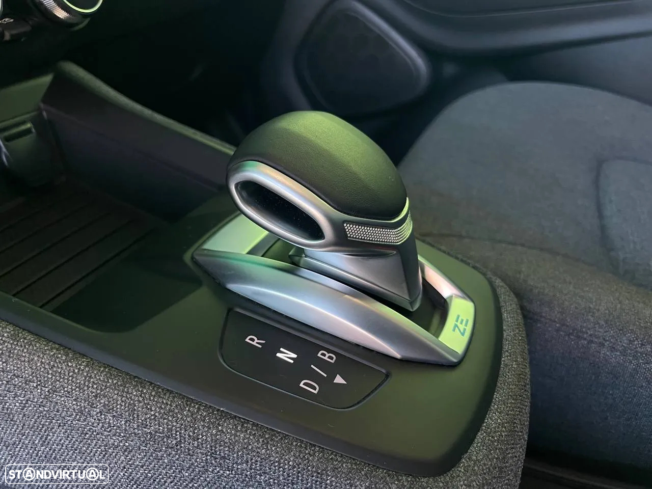 Renault Zoe (c/ Bateria) E-Tech EV50 Equilibre - 14