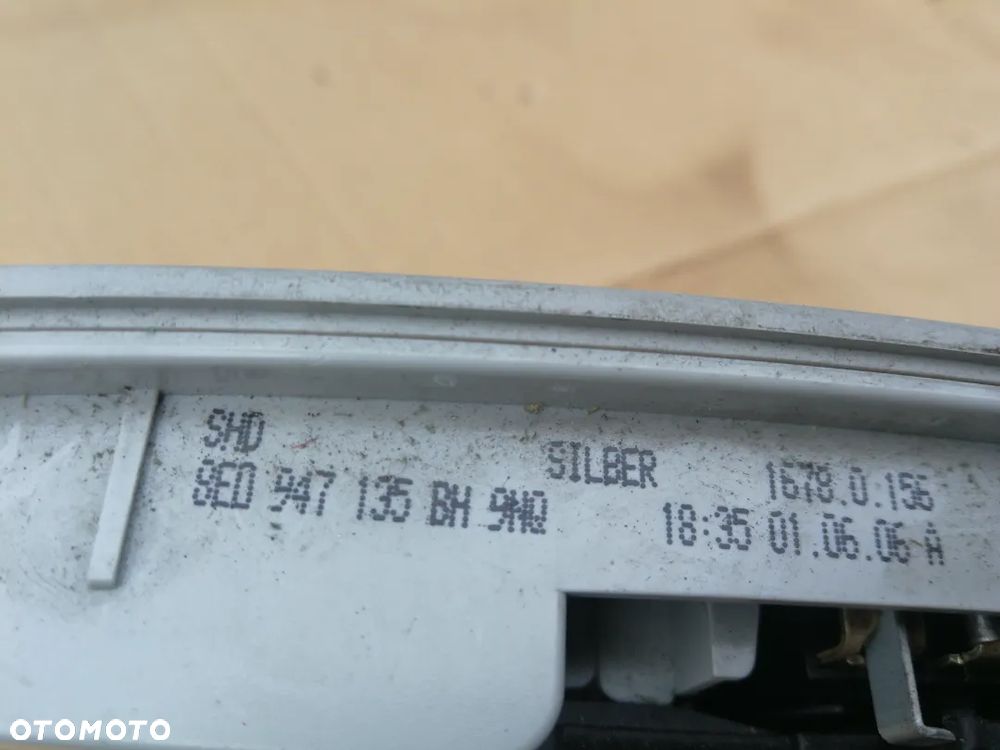 Audi A3 8P lampka oświetleni Kabiny szyberdach - 6