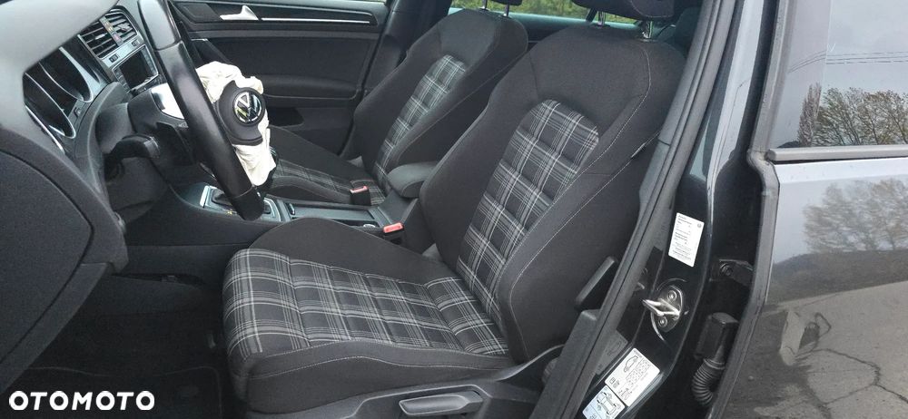 Volkswagen Golf GTD 2.0 TDI SCR DSG - 22