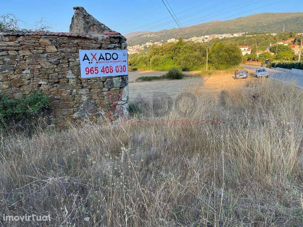 Terreno Rústico com casa por recuperar na Serra da Estrela. - Grande imagem: 3/13