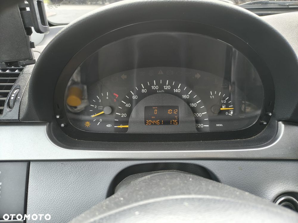 Mercedes-Benz Vito DPF Univan 639.601 - 9