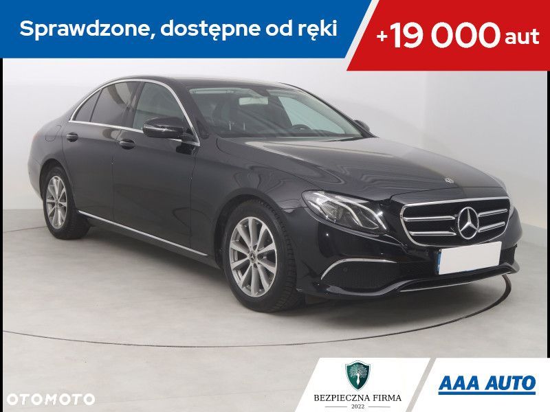 Mercedes-Benz Klasa E - 1