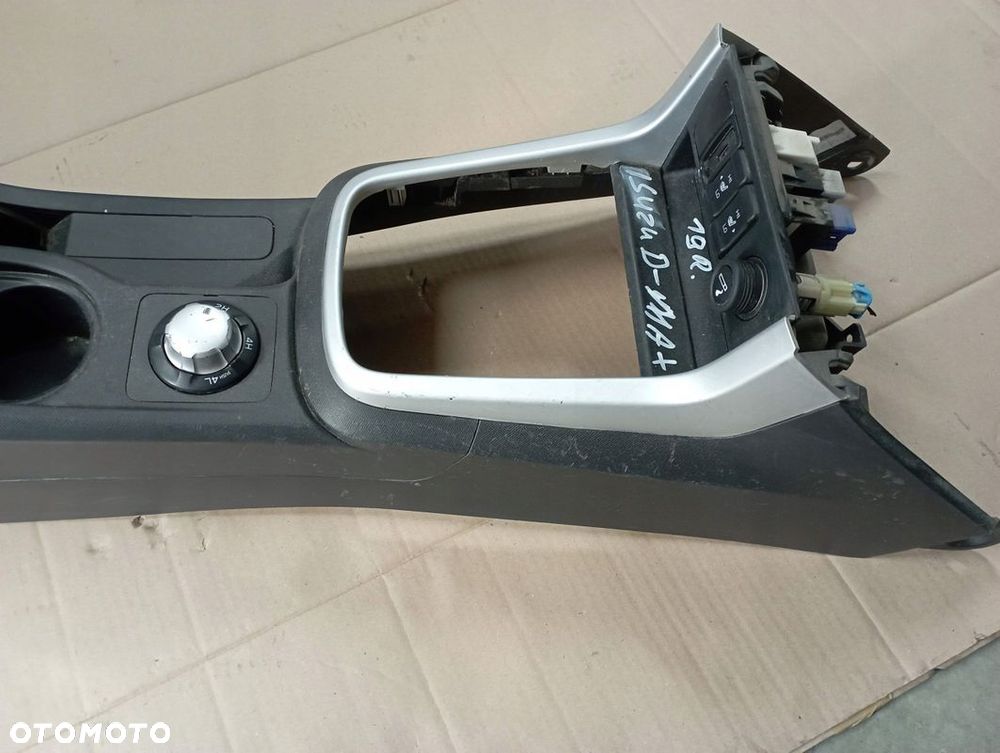 ISUZU D-MAX II 2 TUNEL ŚRODKOWY PODŁOKIETNIK EUROPA - 8