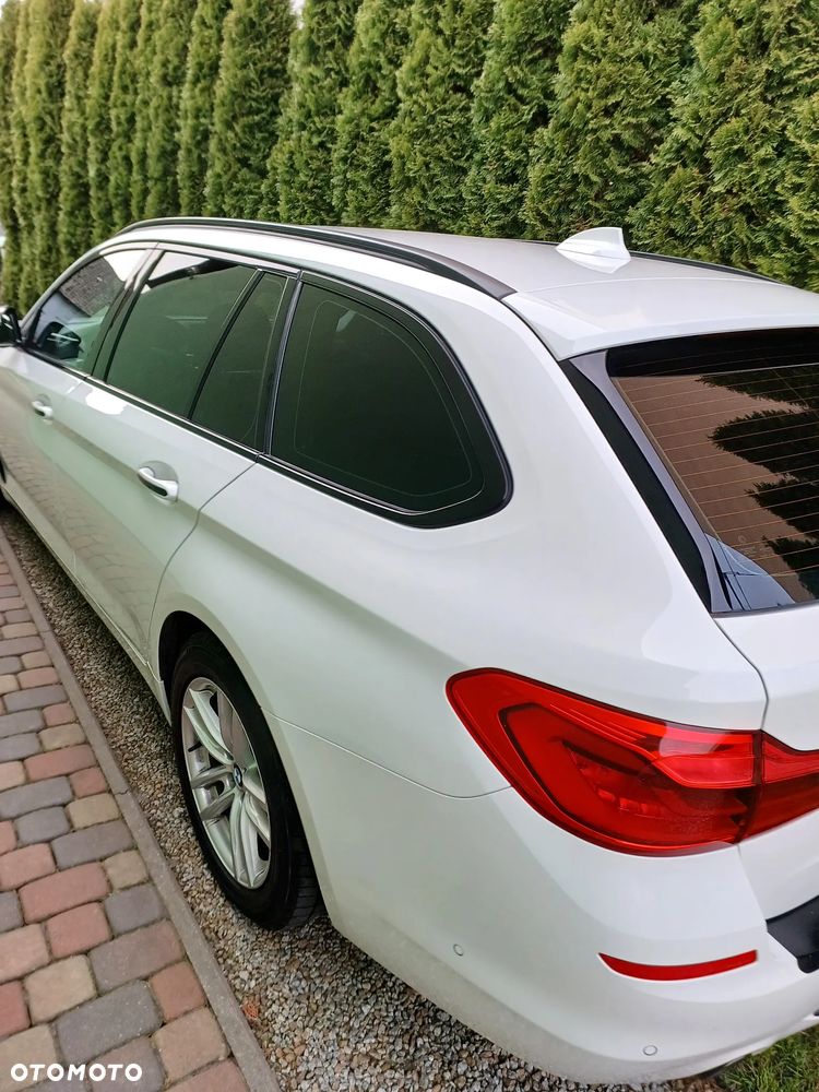 BMW Seria 5 520d xDrive Luxury Line sport - 6