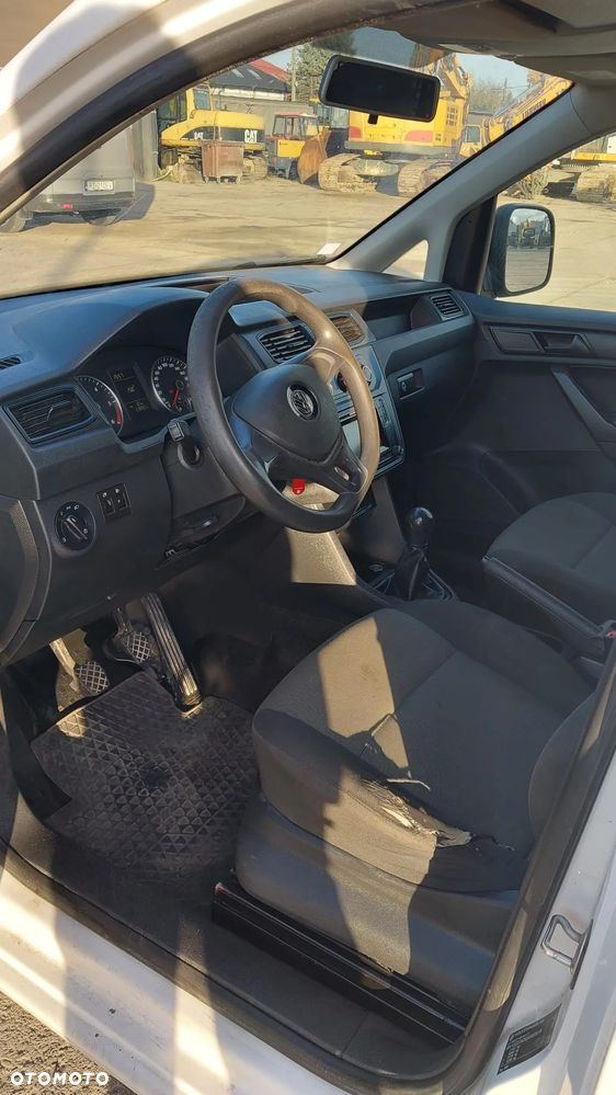 Volkswagen Caddy - 5