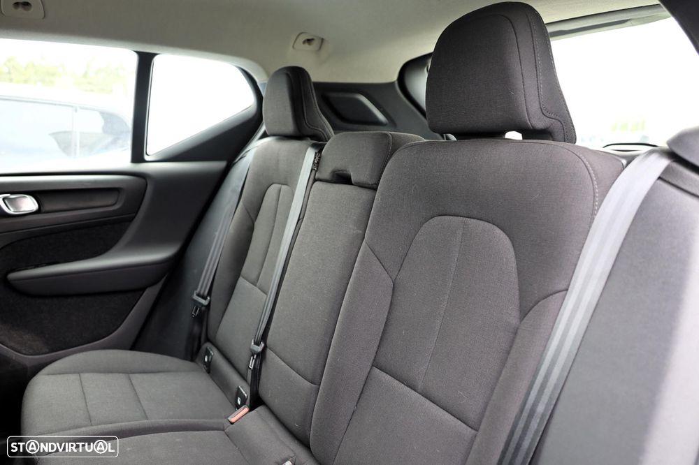 Volvo XC 40 1.5 T4 PHEV Essential - 11