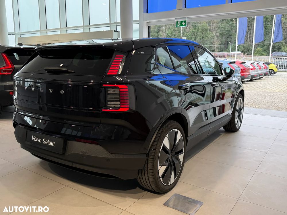 Volvo EX30 Twin Motor Performance Ultra - 7