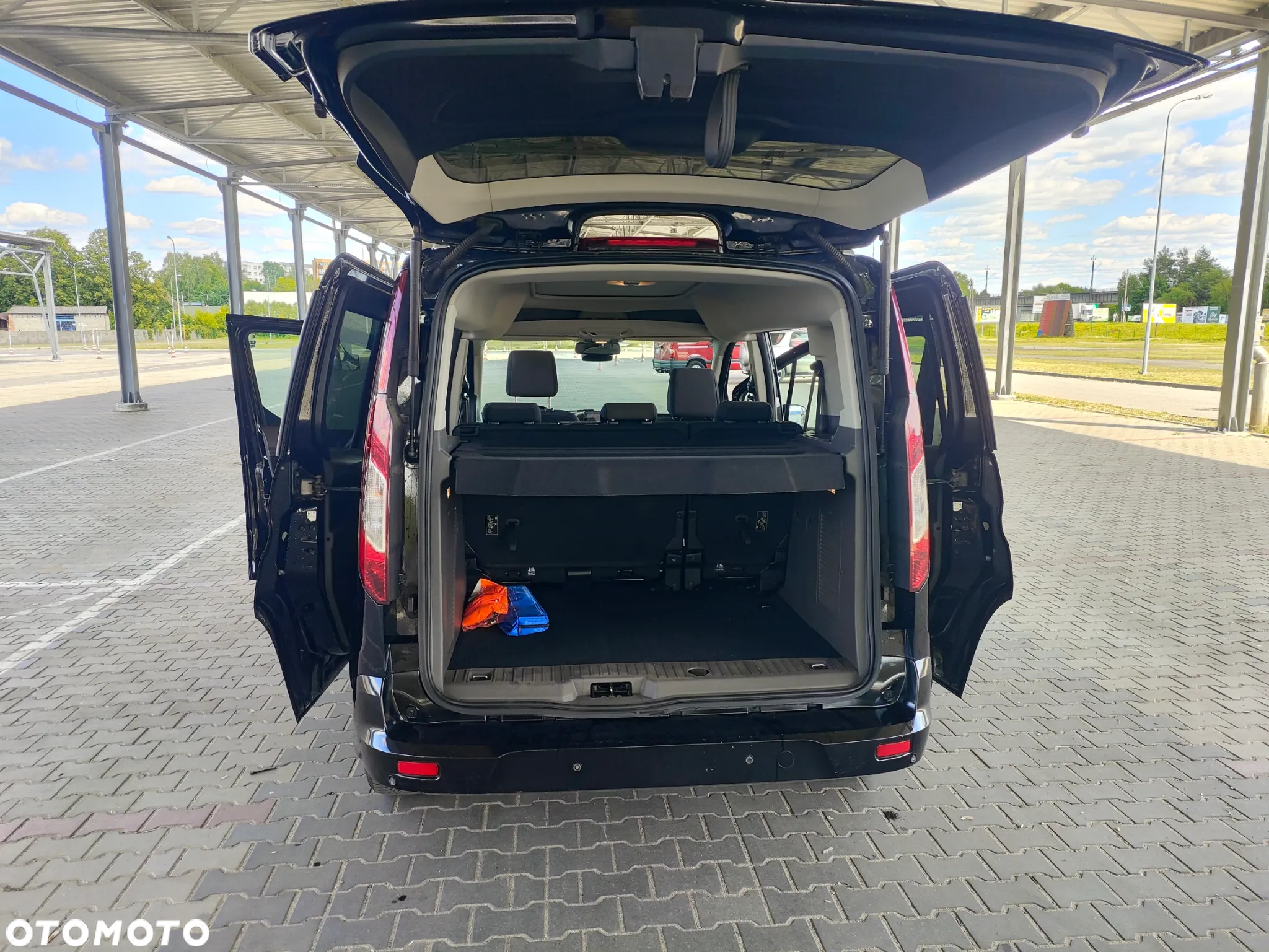 Ford Tourneo Connect 1.5 EcoBlue Start-Stop Active - 10