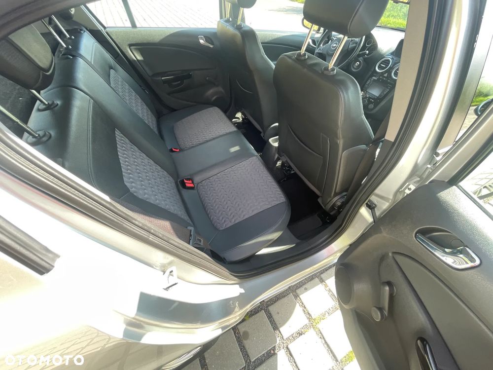 Opel Corsa - 21