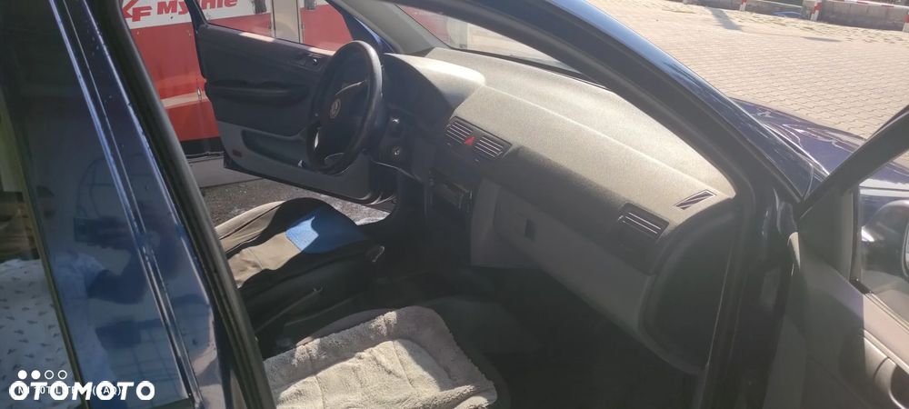 Skoda Fabia 1.4 Run - 5