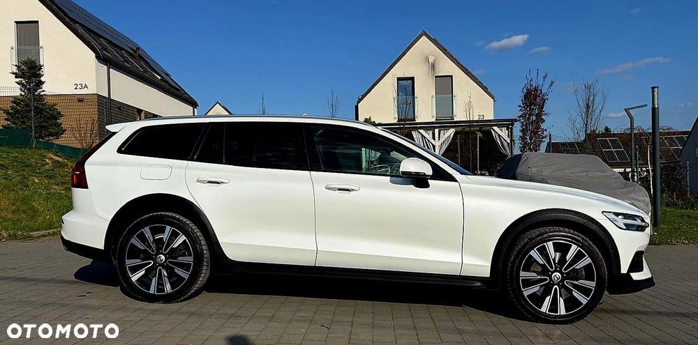 Volvo V60 Cross Country D4 AWD - 4