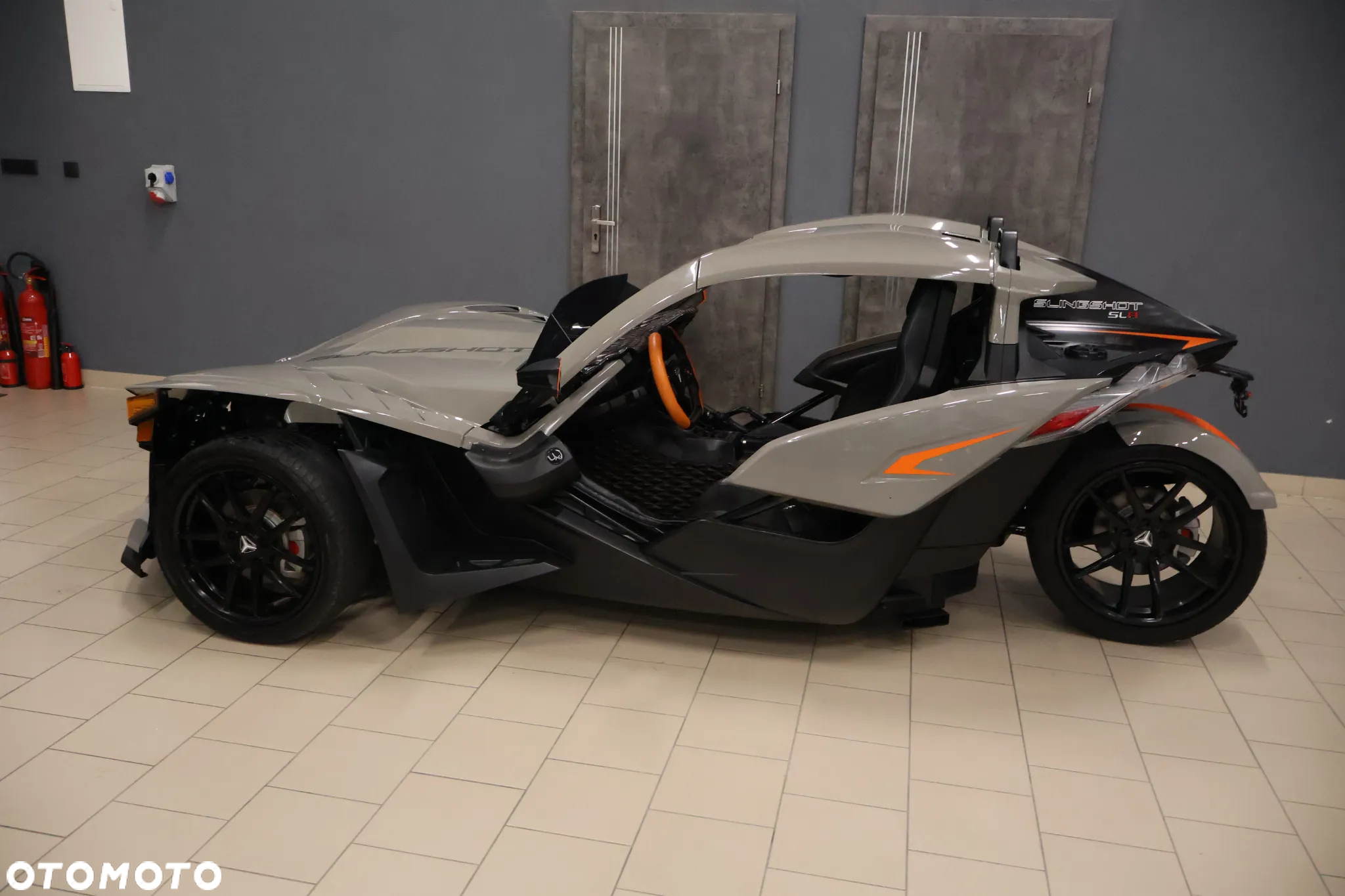 Polaris Inny - 28