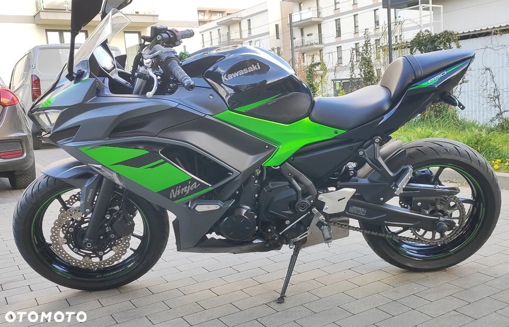 Kawasaki Ninja - 3