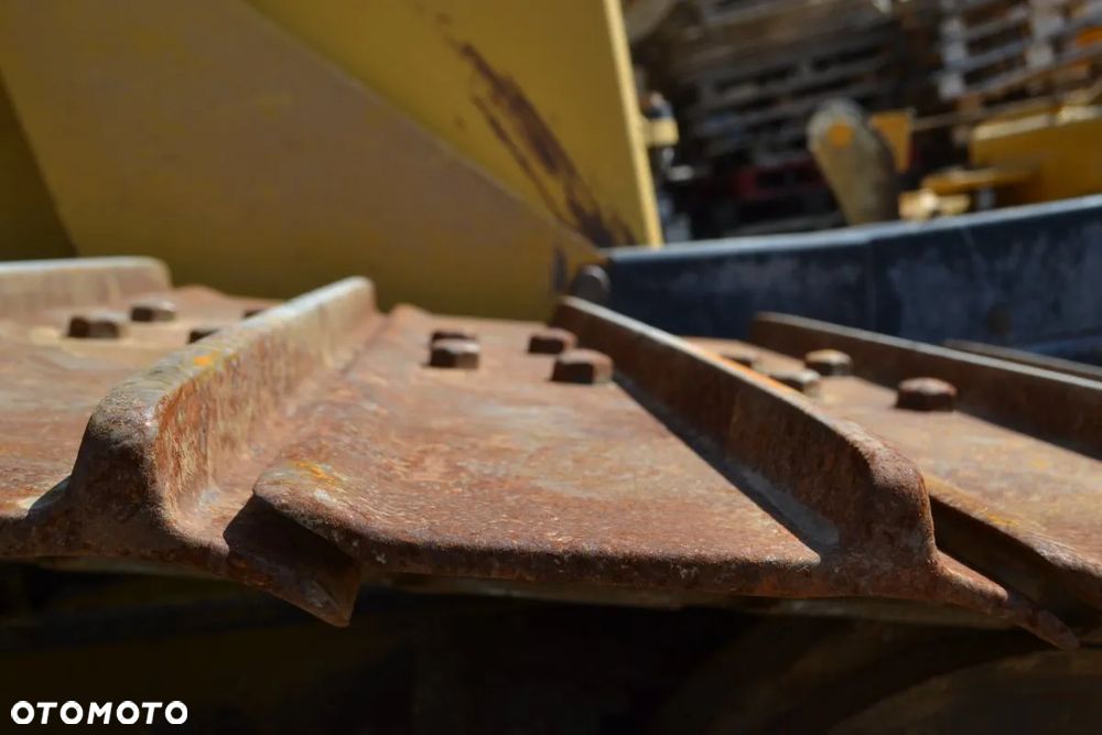 Caterpillar D6N LGP - 30