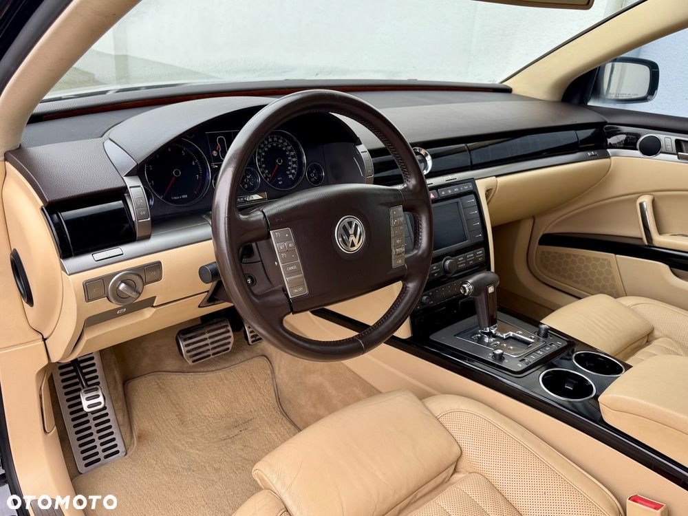 Volkswagen Phaeton 4.2 V8 4Mot L (5 os.) - 6