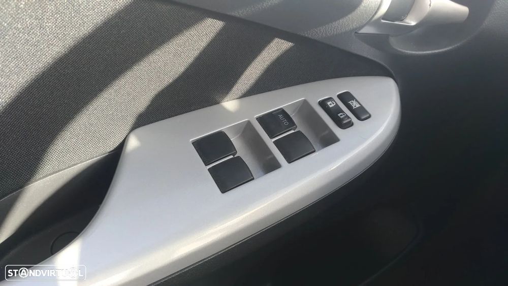 Toyota Corolla 1.33 VVT-i Sol+PM - 18