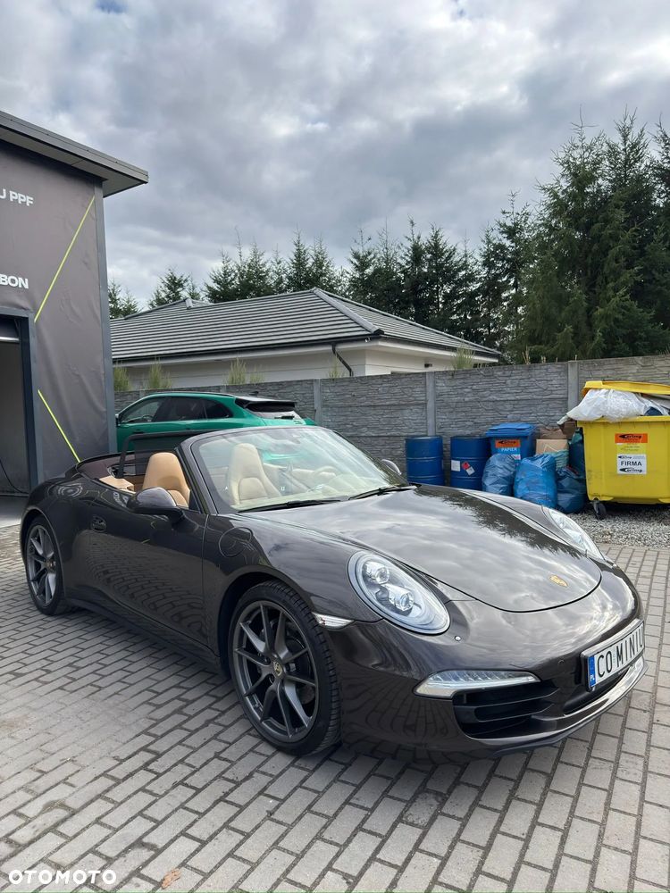 Porsche 911 Carrera 4 PDK - 13