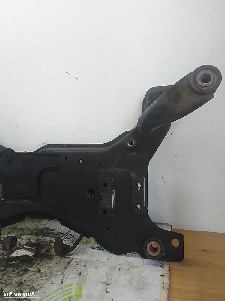 Charrió Frente/ Ponte  Volvo V50 (545) - 4