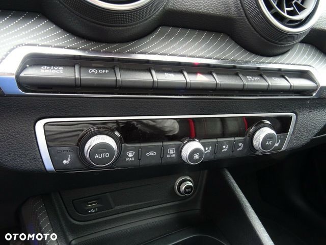 Audi Q2 2.0 TDI Quattro S tronic - 11