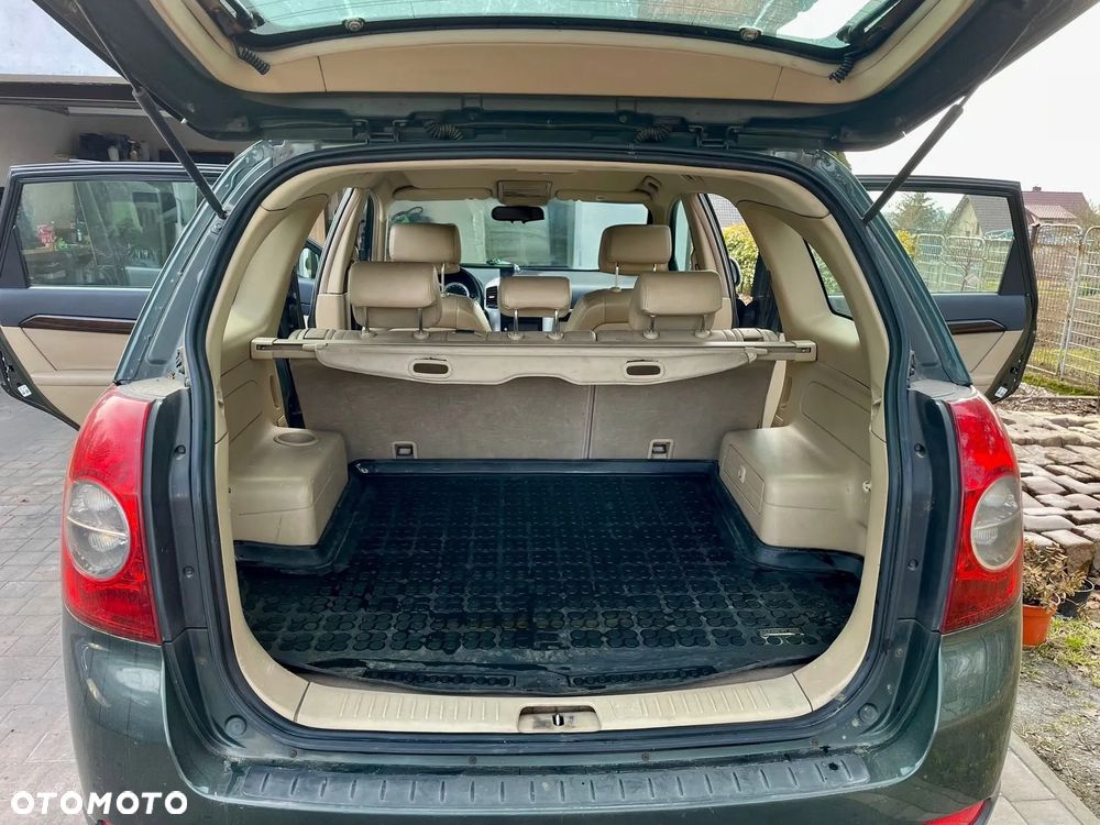 Chevrolet Captiva - 4
