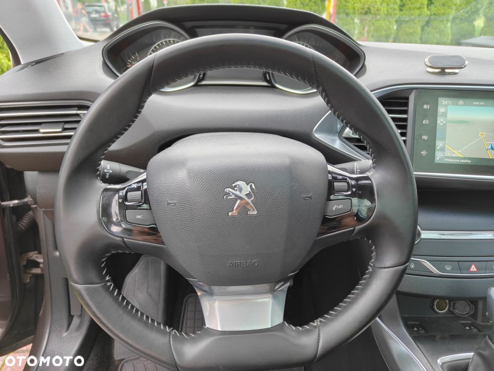 Peugeot 308 - 13