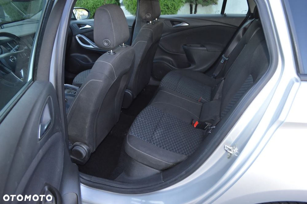 Opel Astra - 12