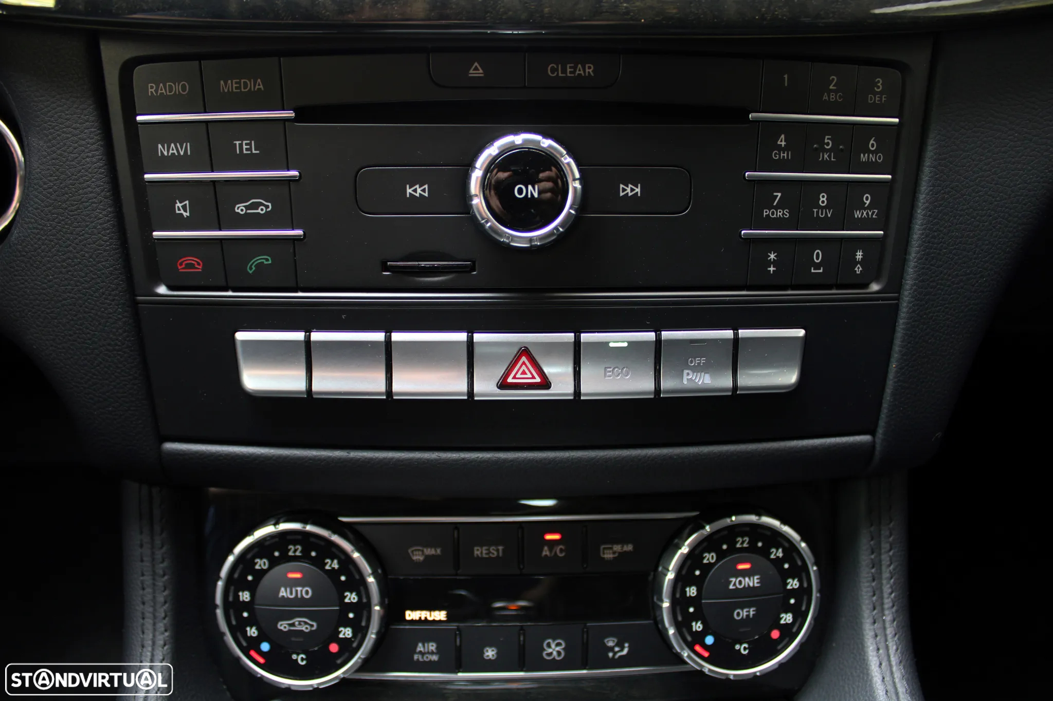 Mercedes-Benz CLS 350 BlueTEC - 40