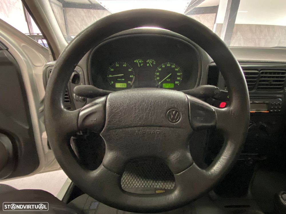 VW Polo 1.0 Fox - 12