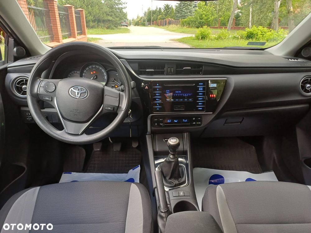 Toyota Auris 1.33 VVT-i Active - 8