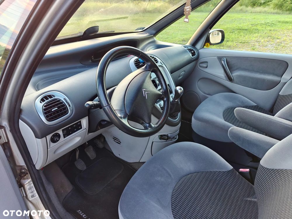 Citroën Xsara Picasso 1.6 16V Impress - 8