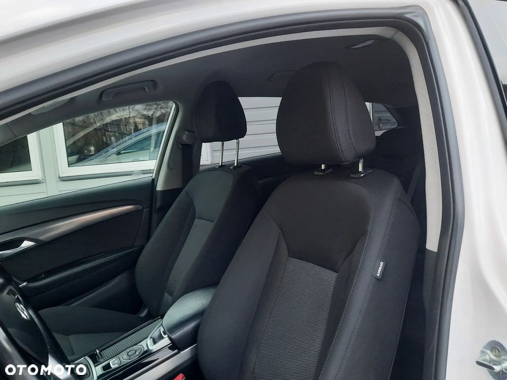 Hyundai i40 i40cw 1.7 CRDi Automatik Fifa World Cup Edition - 21