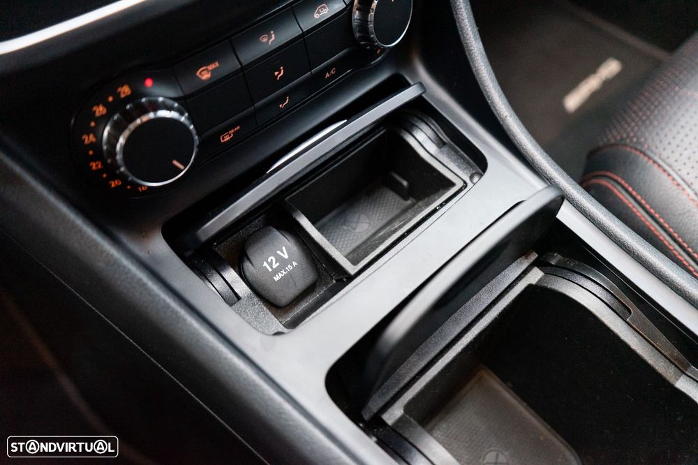 Mercedes-Benz GLA 220 d AMG Line - 26
