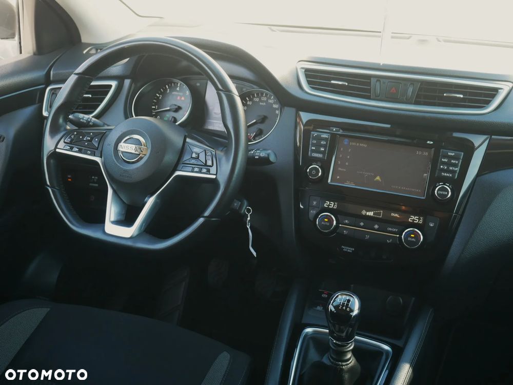 Nissan Qashqai 1.6 DIG-T Acenta - 25