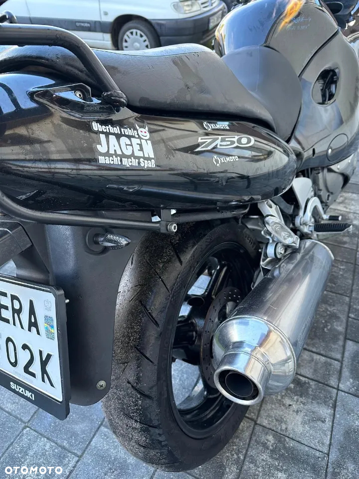 Suzuki GSX-F - Katana - 5