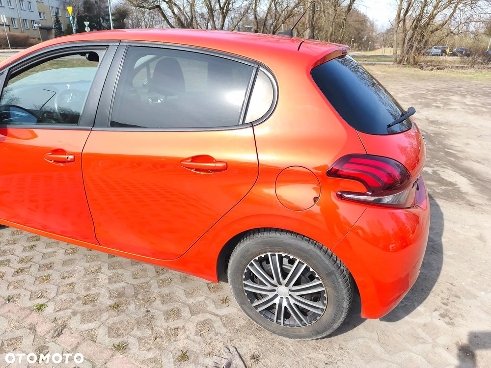 Peugeot 208 82 PureTech Style - 2