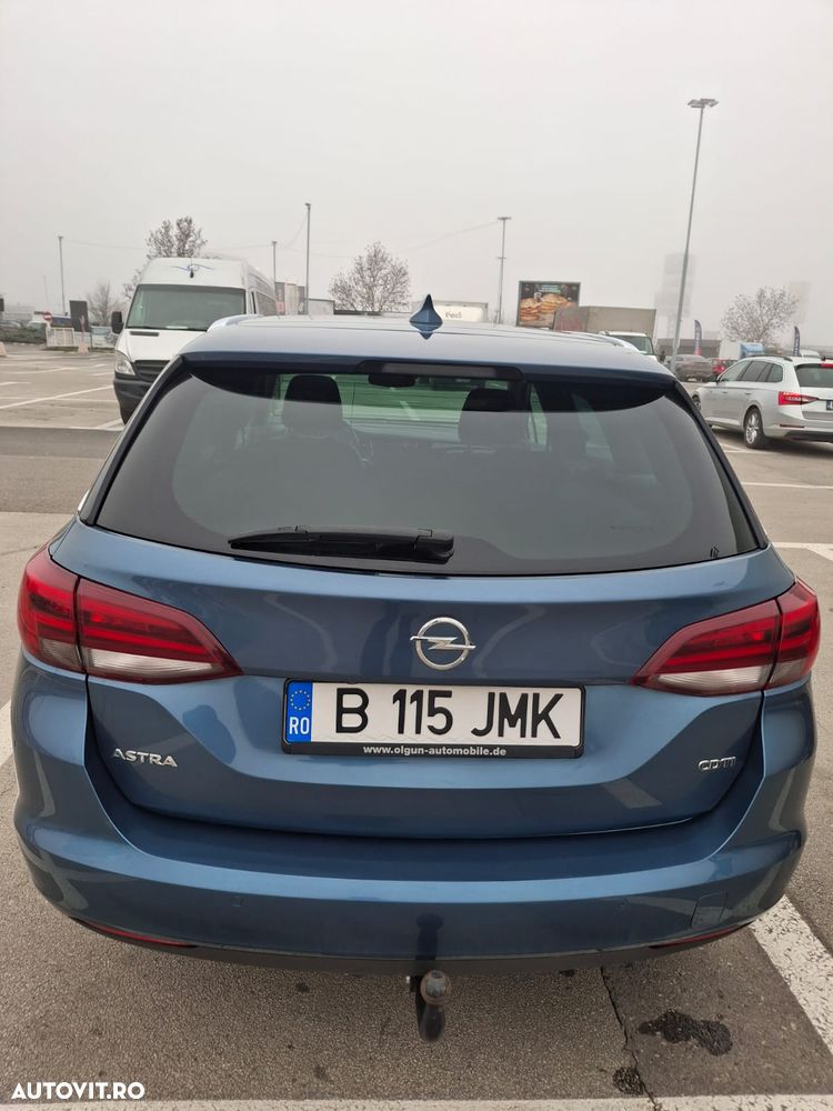 Opel Astra 1.6 D (CDTI) Start/Stop Sports Tourer Innovation - 4
