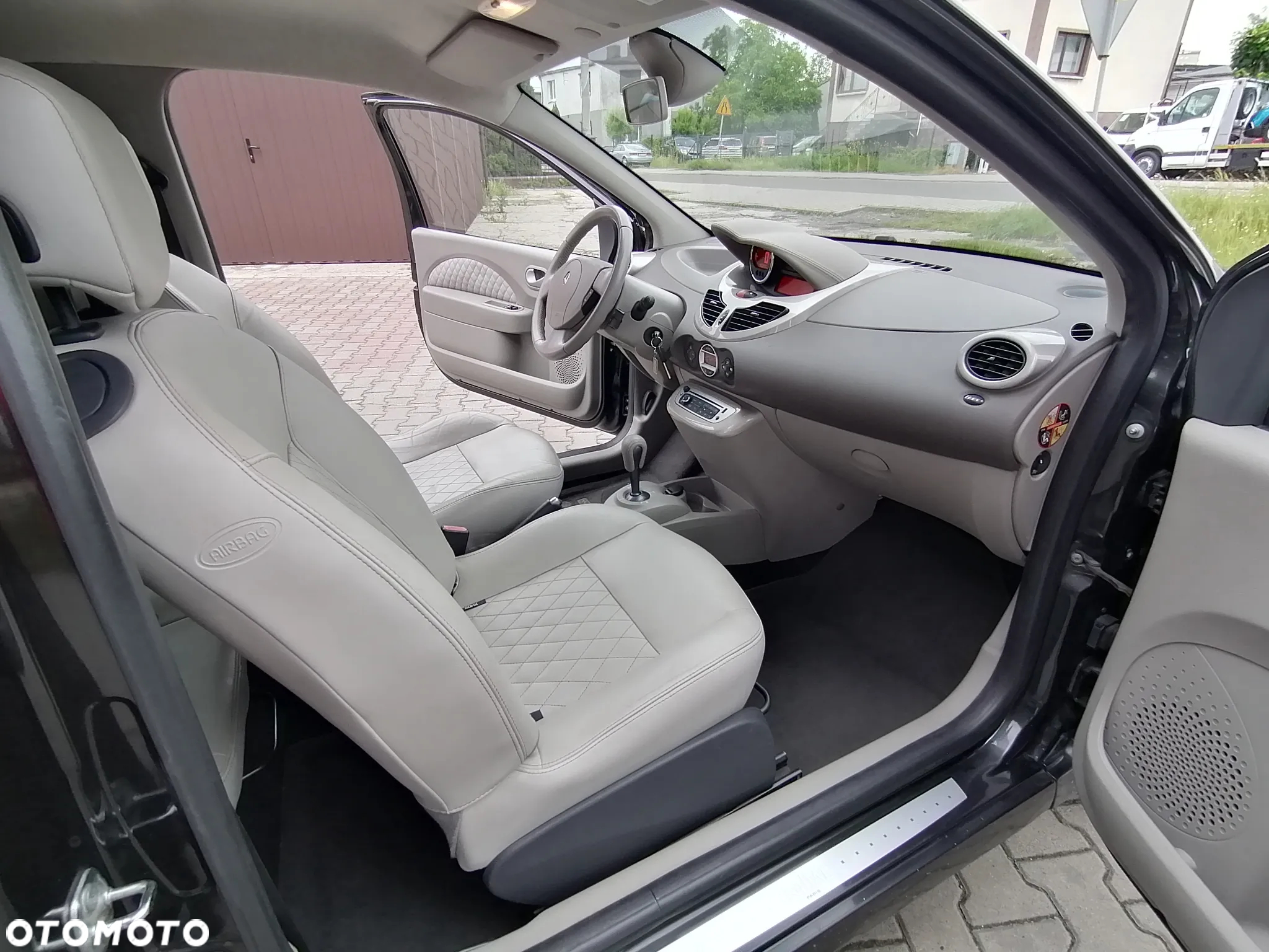 Renault Twingo 1.2 16V 75 Quickshift Paris - 20