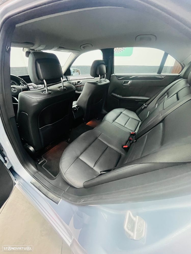 Mercedes-Benz E 300 Bluetec Hybrid Avantgarde - 34