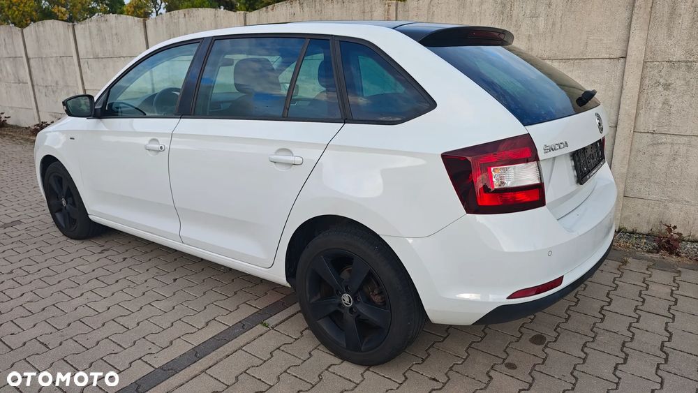 Skoda RAPID 1.2 TSI Edition - 7