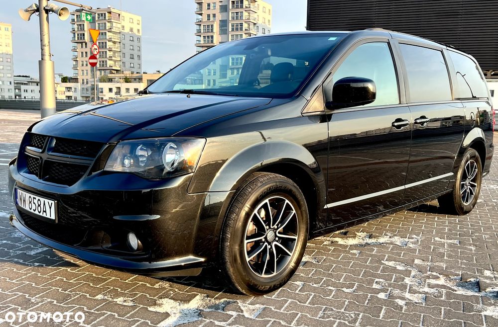Dodge Grand Caravan - 14