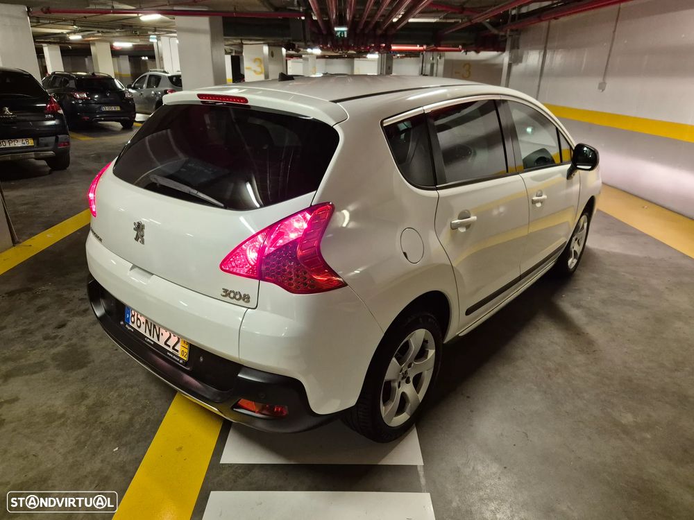 Peugeot 3008 1.6 HDi Style - 11