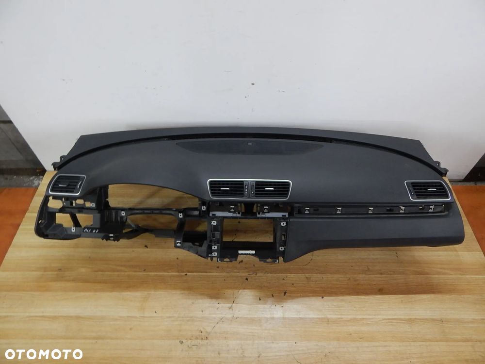 Deska rozdzielcza kokpit konsola pas bezp airbag VW Passat B7 10-15  Łuków części - 4