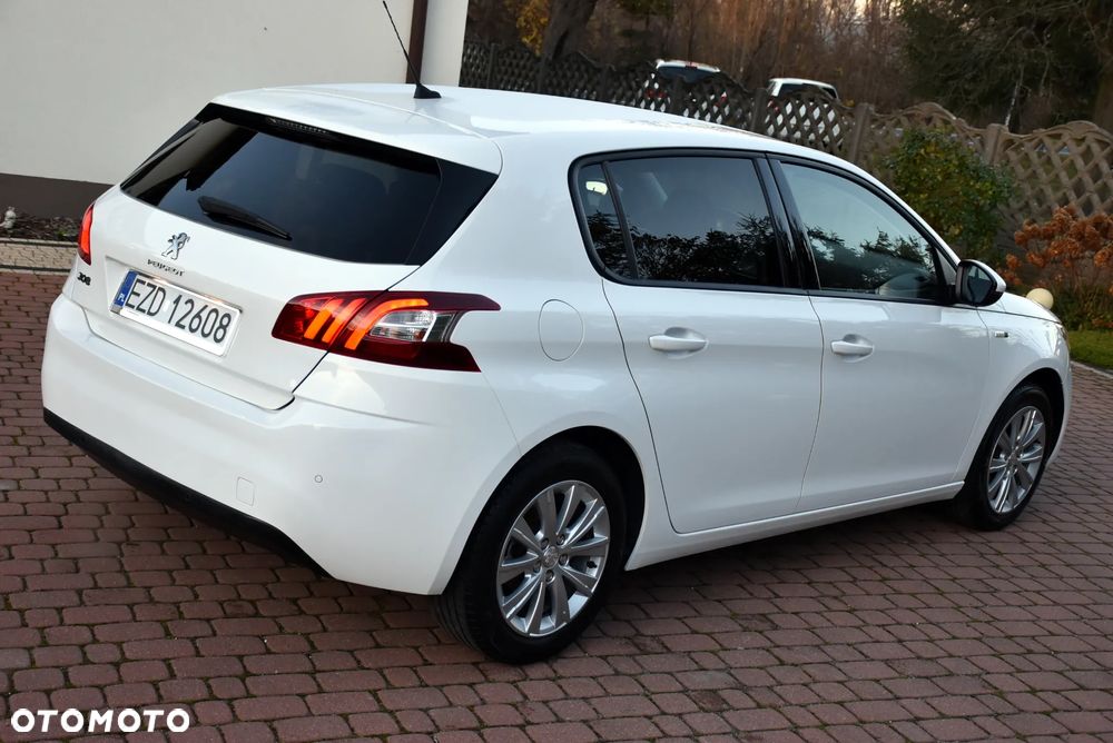 Peugeot 308 - 15
