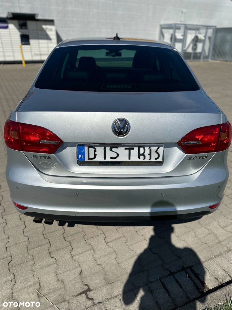 Volkswagen Jetta 2.0 TDI Highline Perfectline DSG - 6