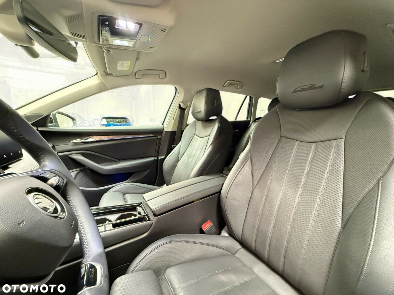 Skoda Superb 2.0 TDI SCR 4x4 L&K DSG - 21