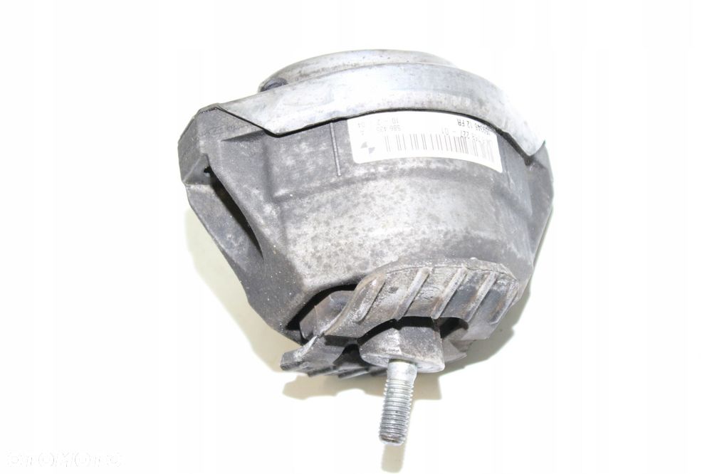 6768227 BMW E64 645I N62 PODUSZKA SILNIKA - 4