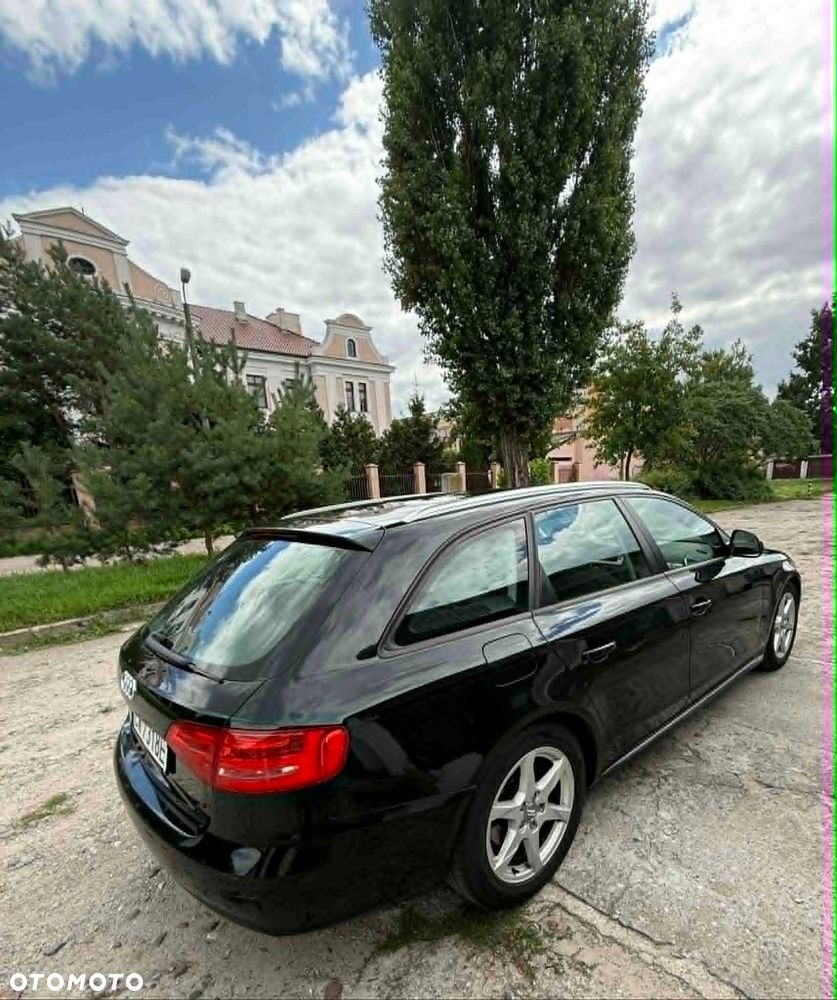 Audi A4 Avant - 6