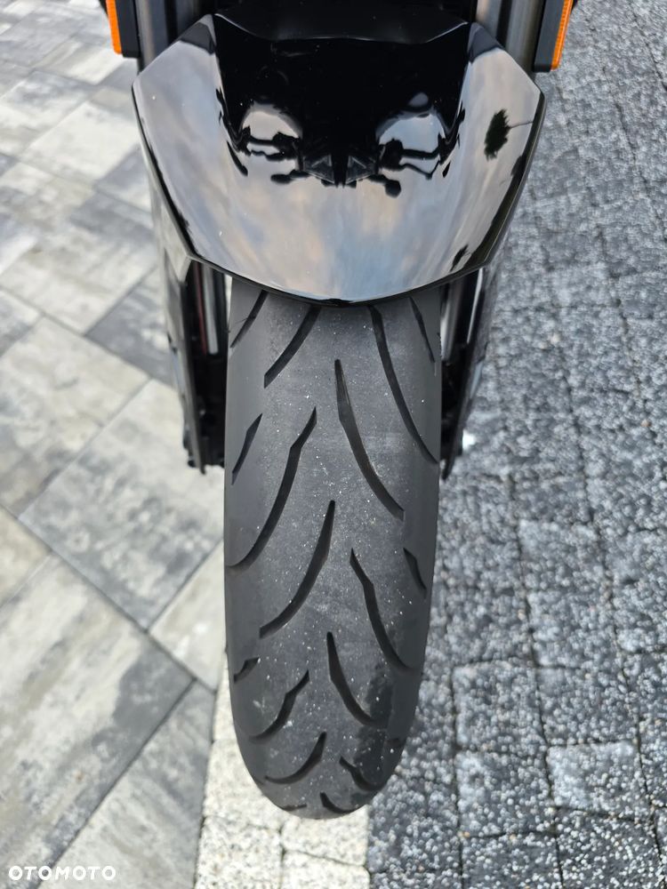 KTM Duke - 23