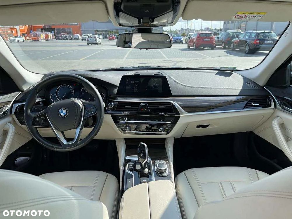 BMW Seria 5 518d Luxury Line sport - 1